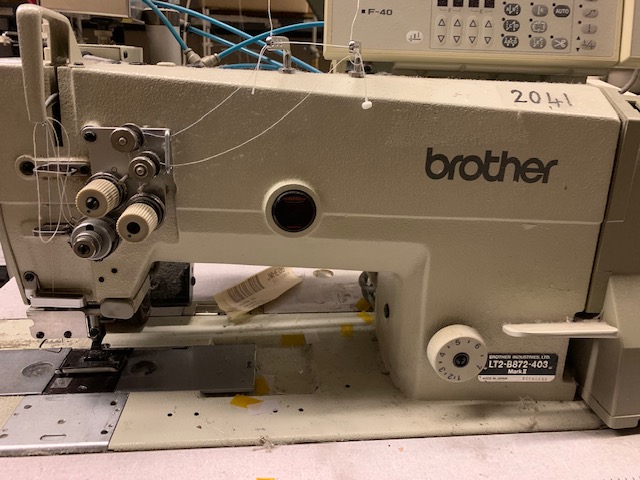 Brother B872-403 twin needle lockstitch with trimmer